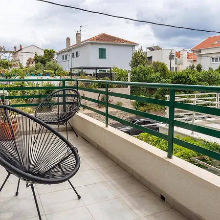 White House Luxury ספליט