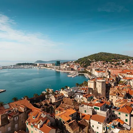 White House Luxury * Split