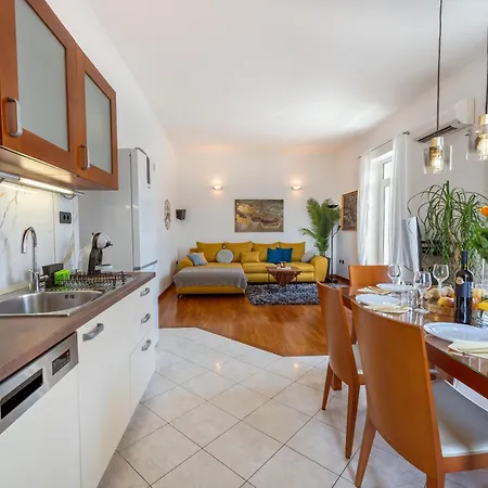 Appartamento White House Luxury - Center, Near & Parking