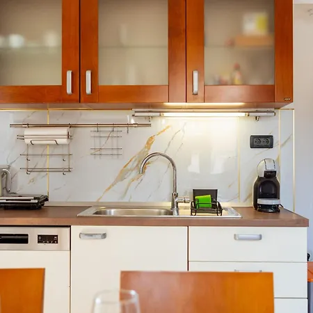Appartamento White House Luxury - Center, Near & Parking *