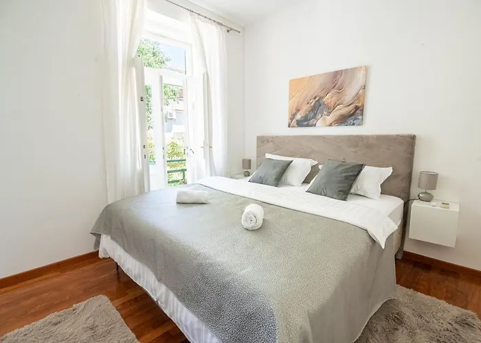 White House Luxury - Center, Near & Parking Appartamento