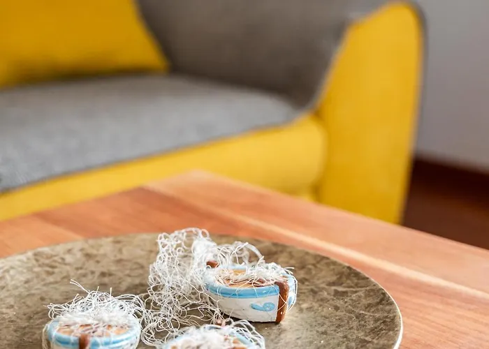 White House Luxury *